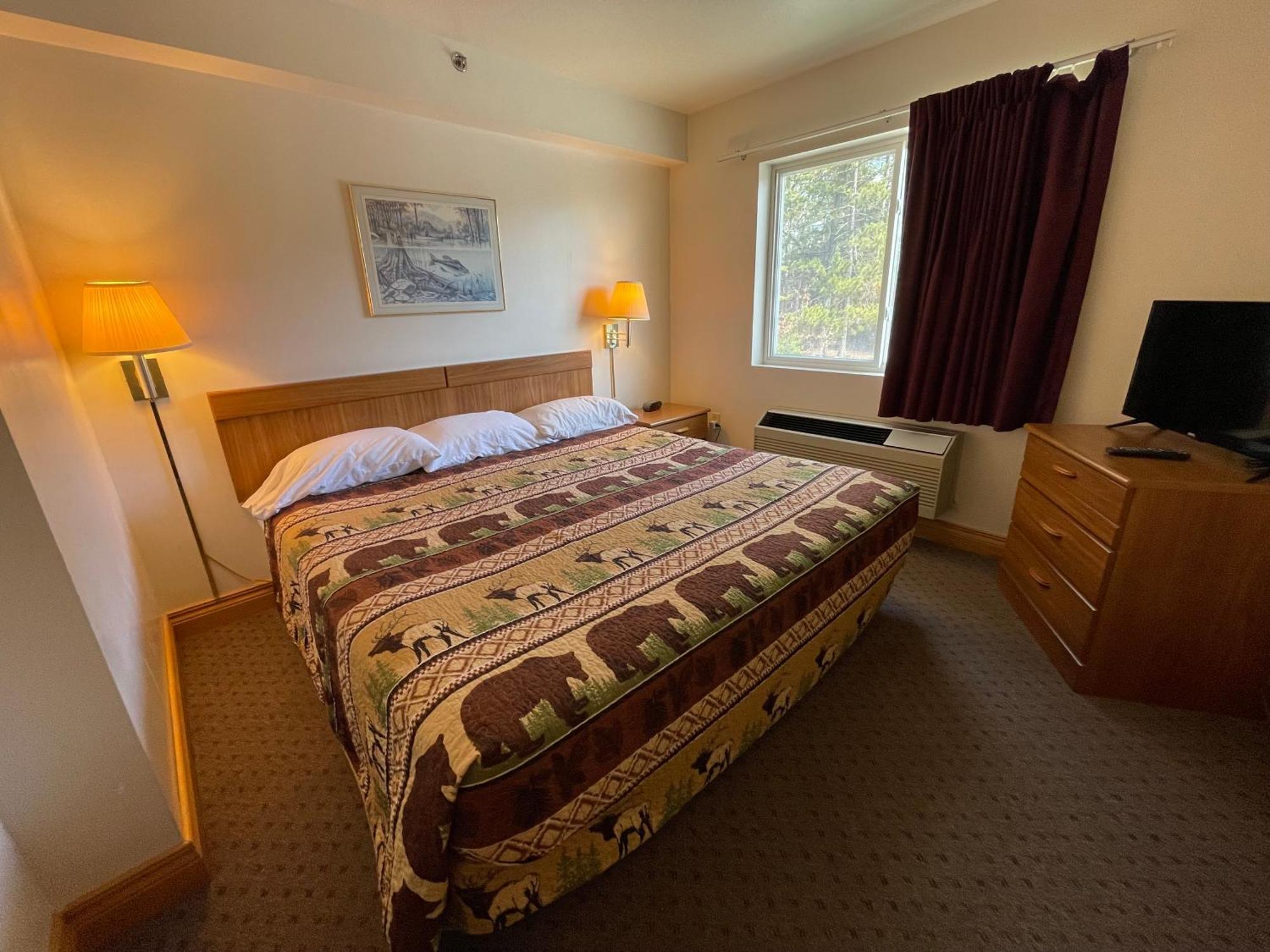 Mio Ausable Valley Inn מראה חיצוני תמונה